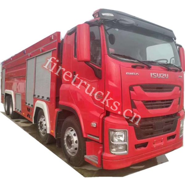 12wheelers ISUZU GIGA foam fire agent trucks shows on firetrucks.cn