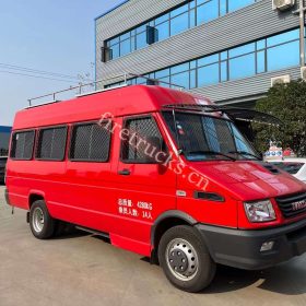 IVECO troop carrier shows on firetrucks.cn